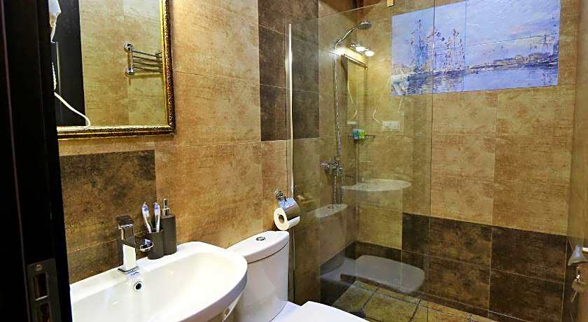 Hotel Liberty Theatre