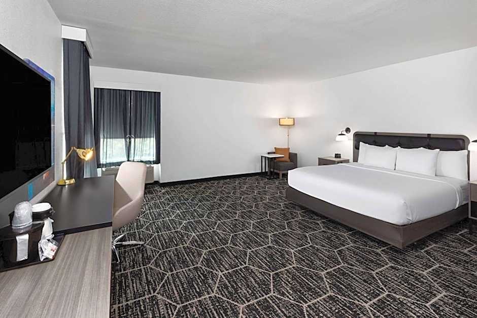 La Quinta Inn & Suites by Wyndham Austin Parmer/Tech Ridge