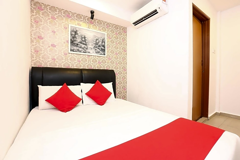 OYO 718 Mr J Hotel Wakaf Che Yeh 1