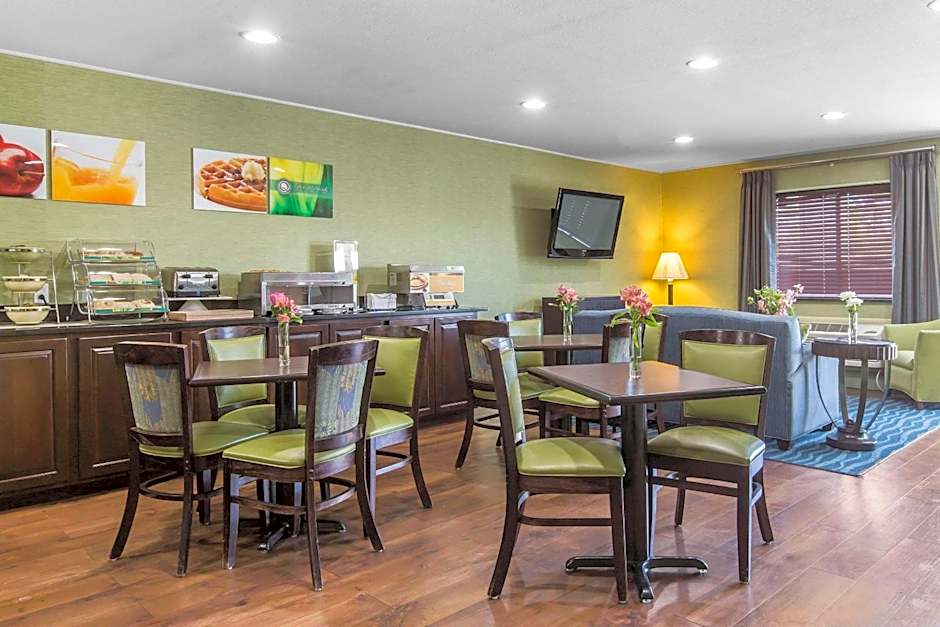 Quality Inn Cedartown