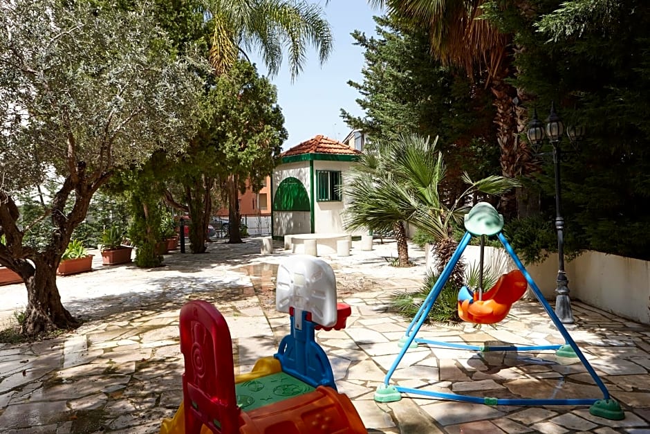 Zoukotel Hotel