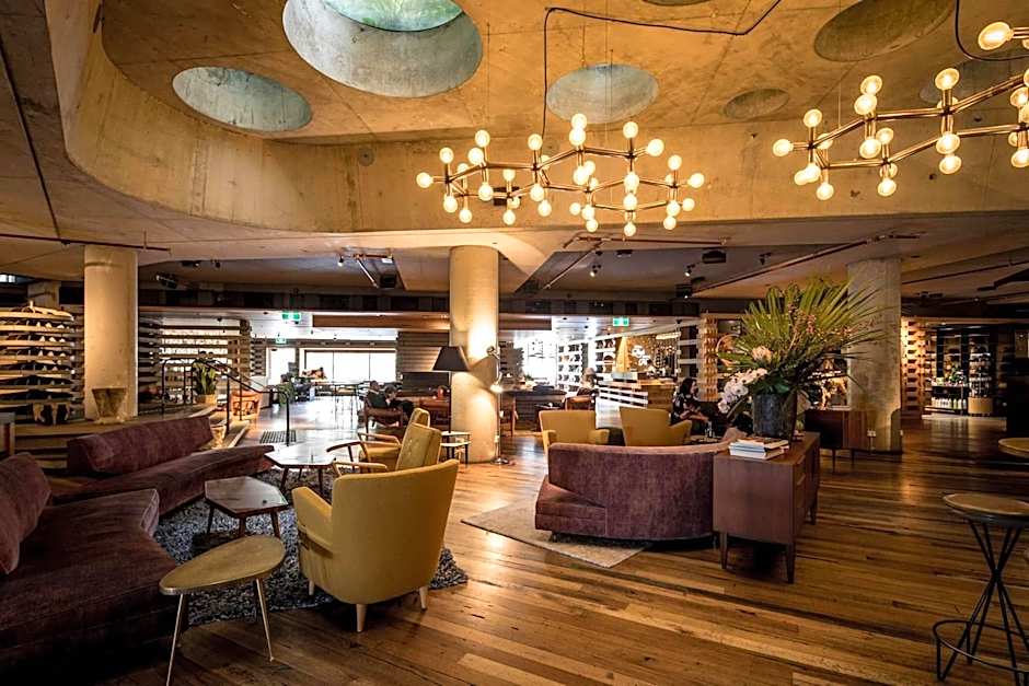 Ovolo Canberra, a Wyndham Hotel