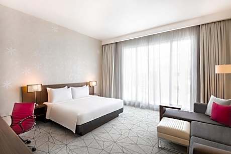 King Room with Sofa Bed and Pool View - Free Breakfast,  Complimentary Transfer to Deira City Center, Outlet Mall