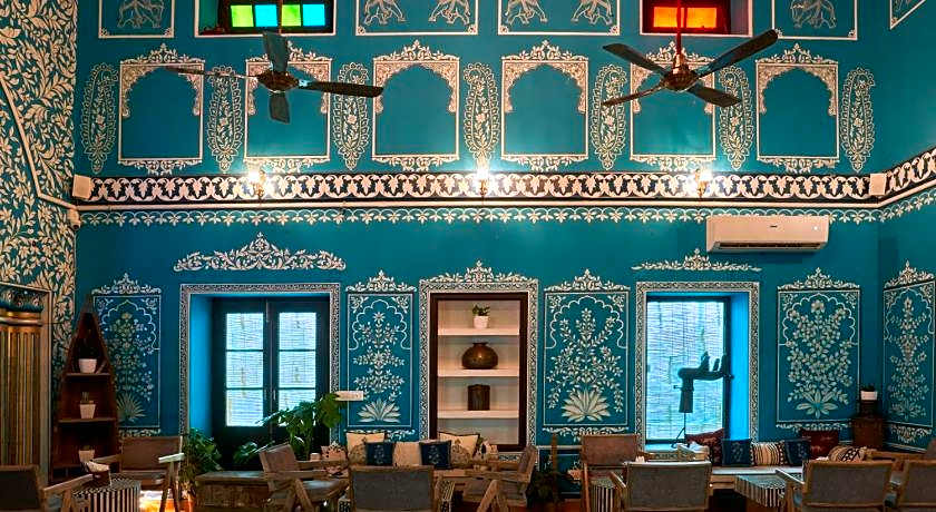 Bloom Boutique I Lake Pichola