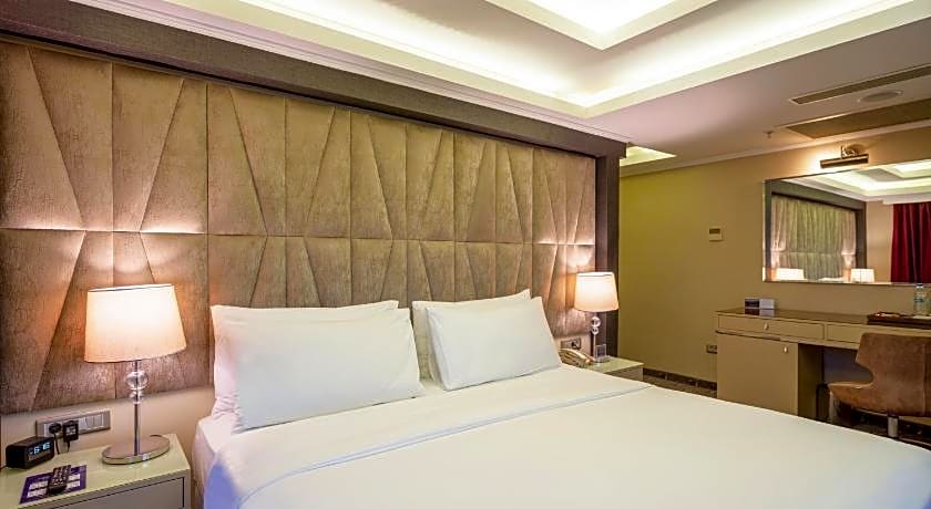 DoubleTree By Hilton Hotel Izmir - Alsancak
