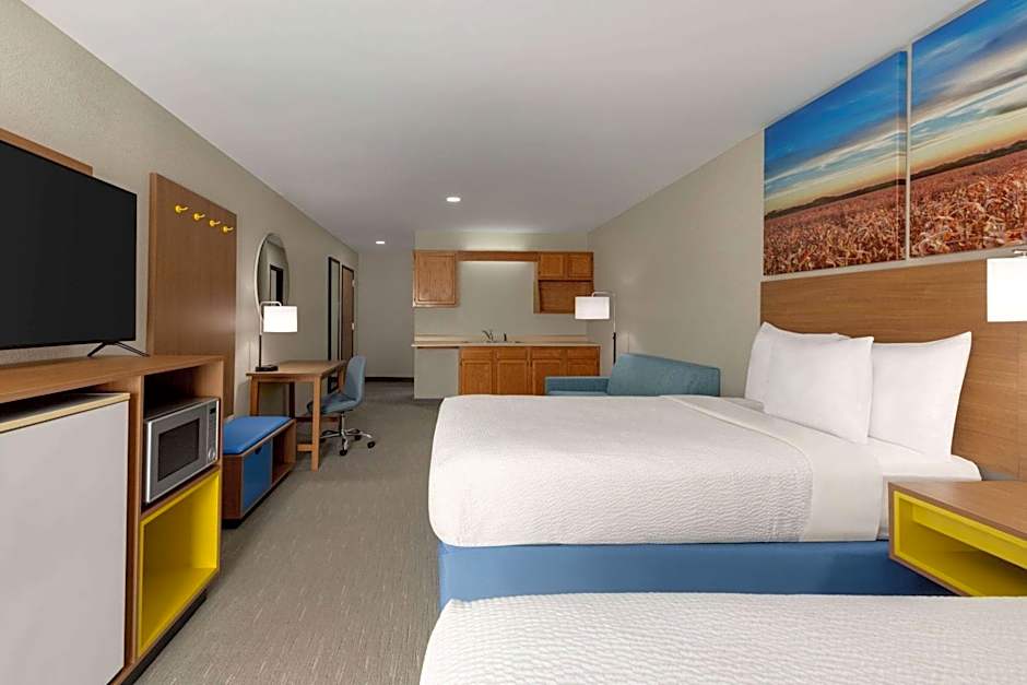 Days Inn by Wyndham Hillsboro