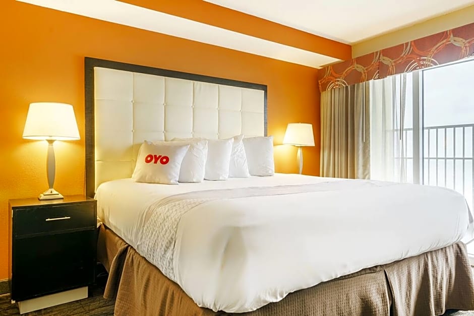 Palette Resort Myrtle Beach by OYO