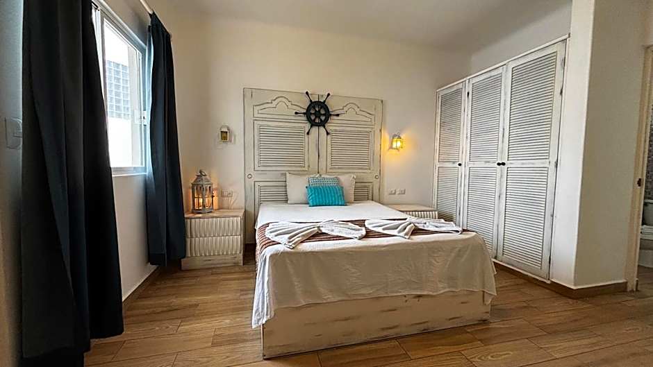 Coco Rio Hotel - Mamitas Beach Area