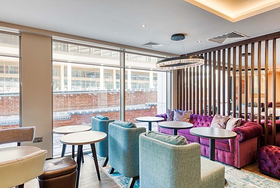 Premier Inn Banbury Town Centre - Castle Quay