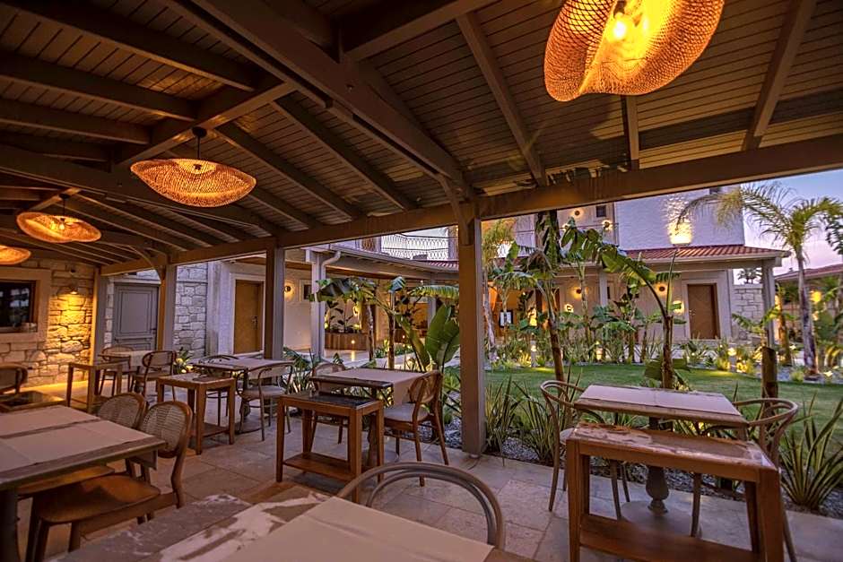 June Alaçatı Adult Only