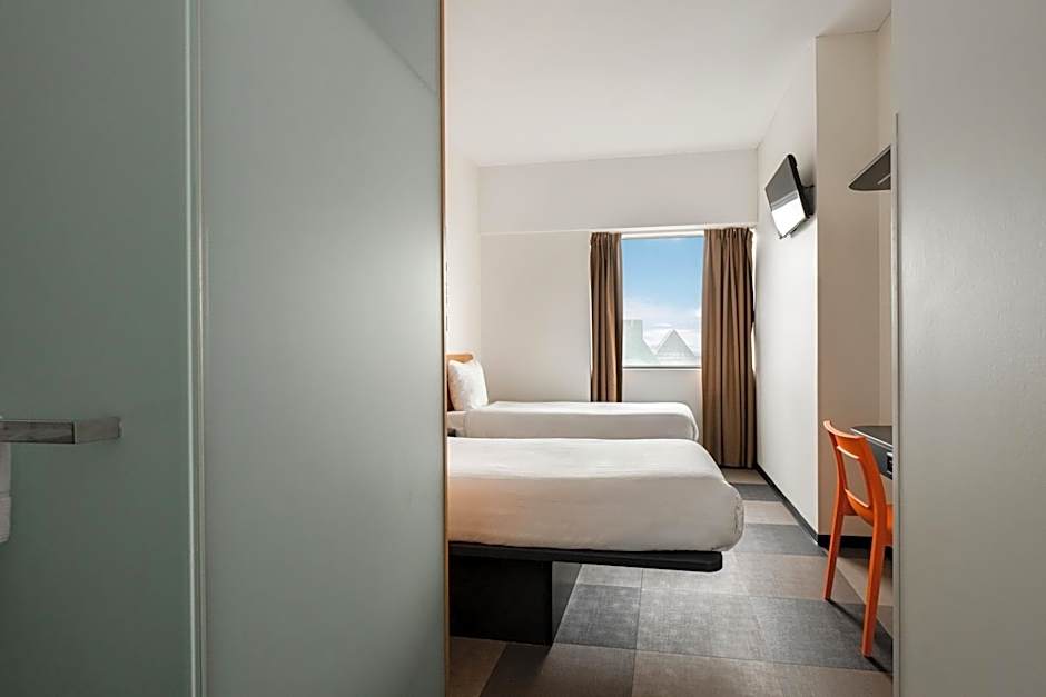 easyHotel Amsterdam Zaandam