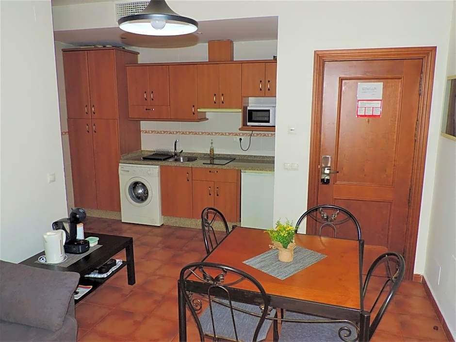 APARTAMENTOS CASERIA DE COMARES