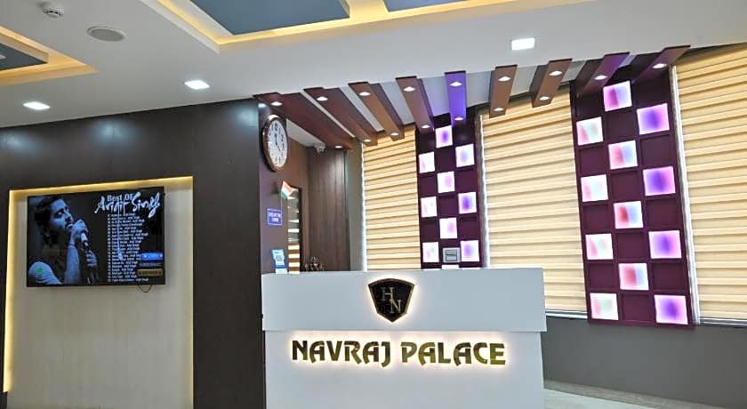 Hotel Navraj Palace 