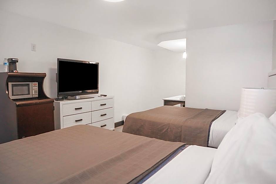 The Lancaster Motel By OYO Ronks near Paradise