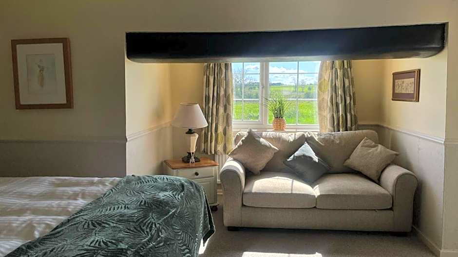 The Sibson Inn Hotel