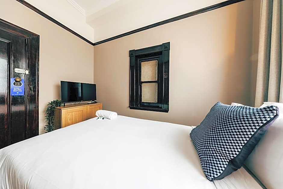 Strathfield Hotel