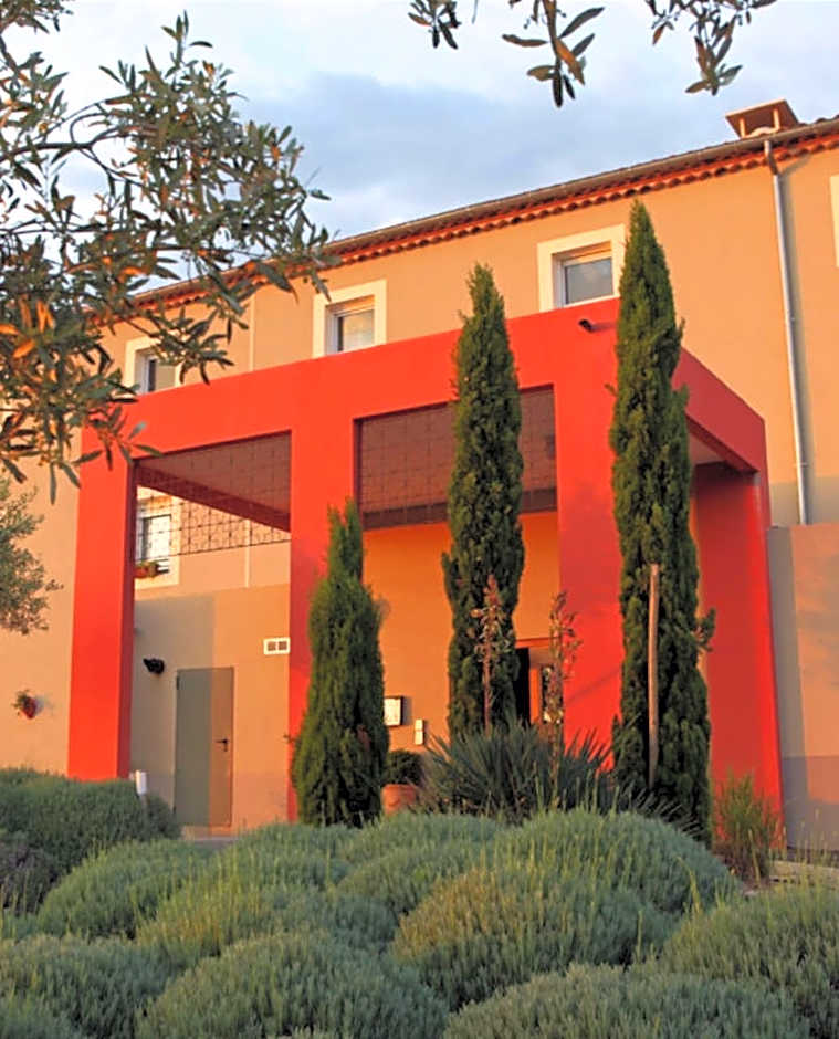 Hotel Restaurant Le Gardon - Pont du Gard