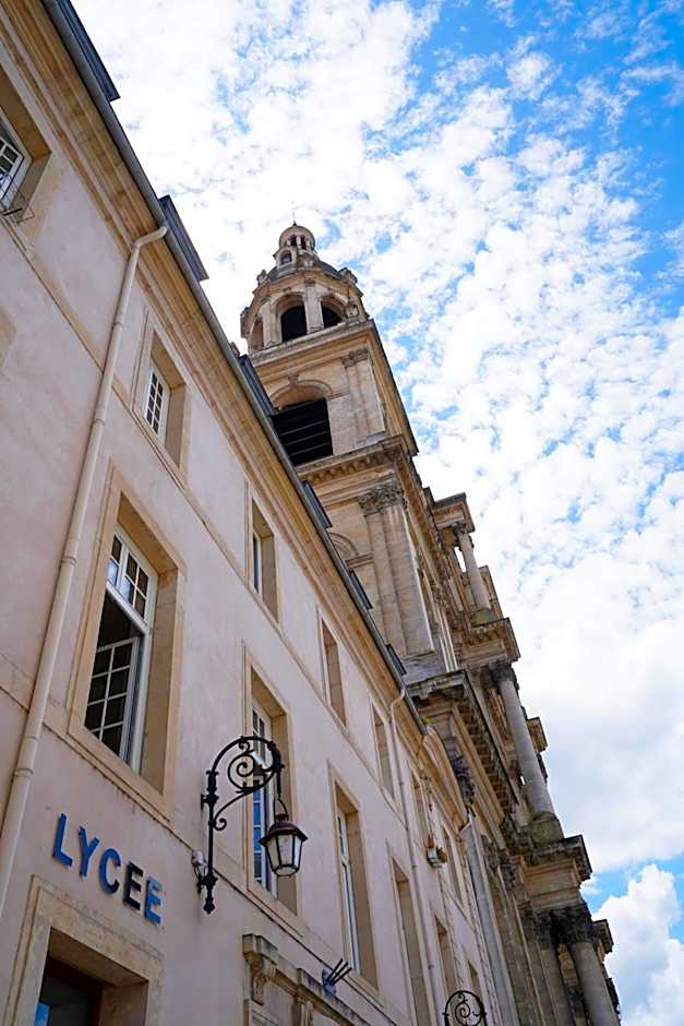 Hôtel Littéraire Stendhal et Spa