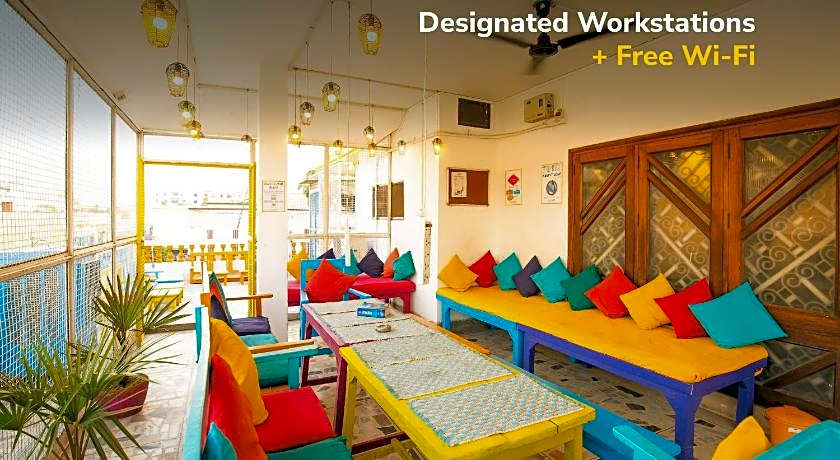 goSTOPS Lite Varanasi