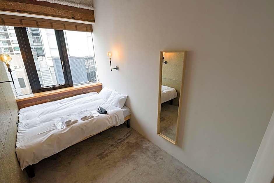 mizuka Imaizumi 1 - unmanned hotel -