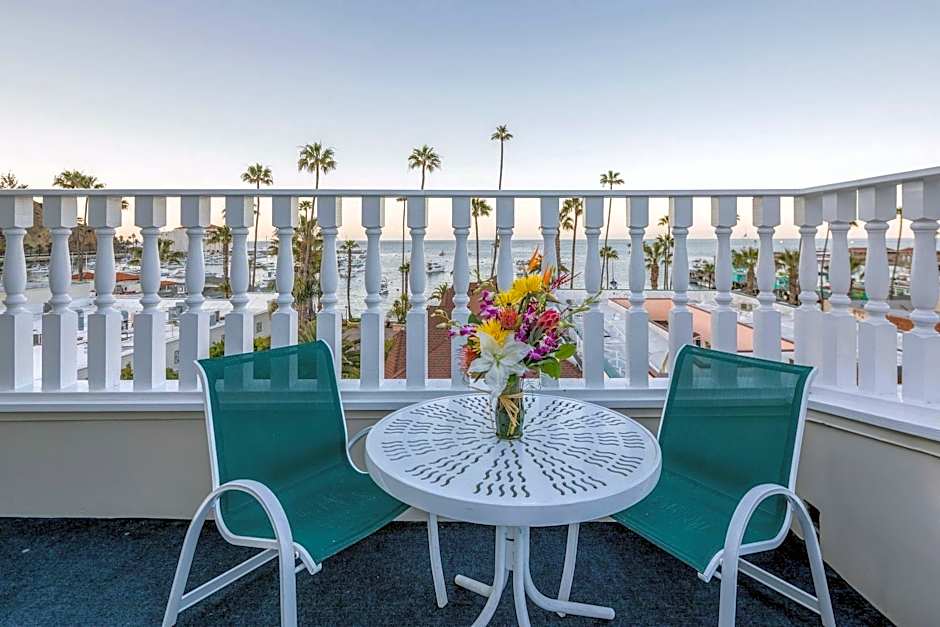 Glenmore Plaza Hotel