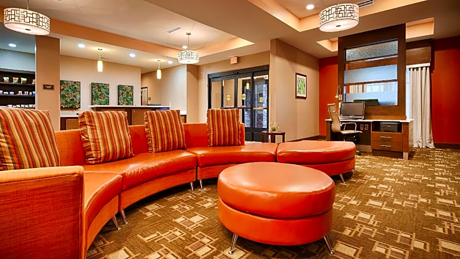 Best Western Plus Flatonia
