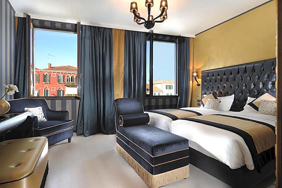 Photo 1 of 7 of Superior 1 Double Bed or 2 Beds, Canal View
