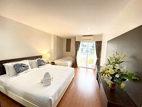 2 Bedroom Suite City View