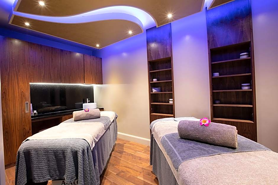 Down Hall Country House Hotel