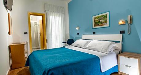 Double or Twin Room with Balcony