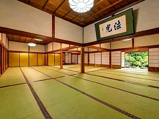 Mitsugonin Temple