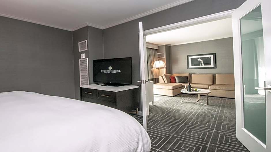 InterContinental Kansas City at the Plaza By IHG
