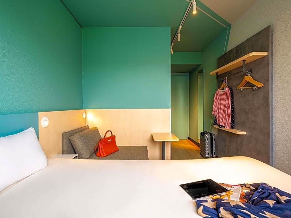 Photo 1 of 36 of ibis budget Berlin Kurfuerstendamm - neu renoviert