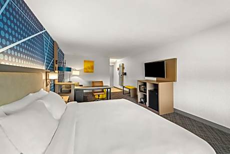 King Suite with Sofa Bed - Non Smoking