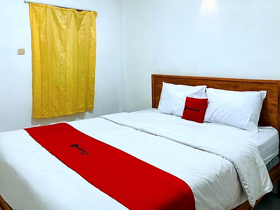 RedDoorz Syariah Near UMY Yogyakarta 2