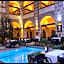 Cesme Kanuni Kervansaray Historical Hotel