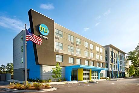Tru by Hilton Charleston Airport, SC