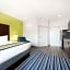 Hawthorn Suites By Wyndham Midland