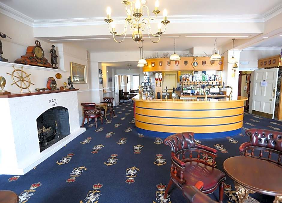 Royal Temple Yacht Club