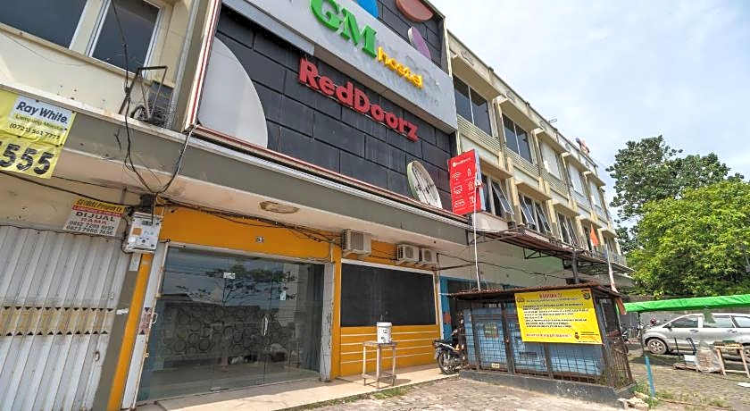 RedDoorz @ Jalan Gajah Mada Lampung