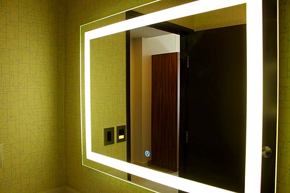 Holiday Inn Express - Monterrey - Fundidora By IHG