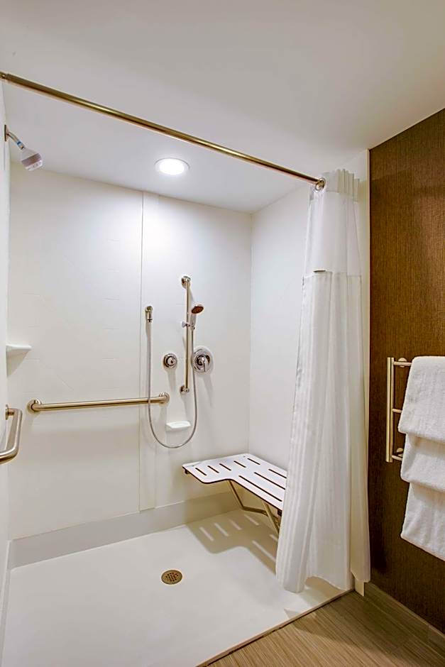 Hampton Inn By Hilton & Suites Philadelphia/Bensalem