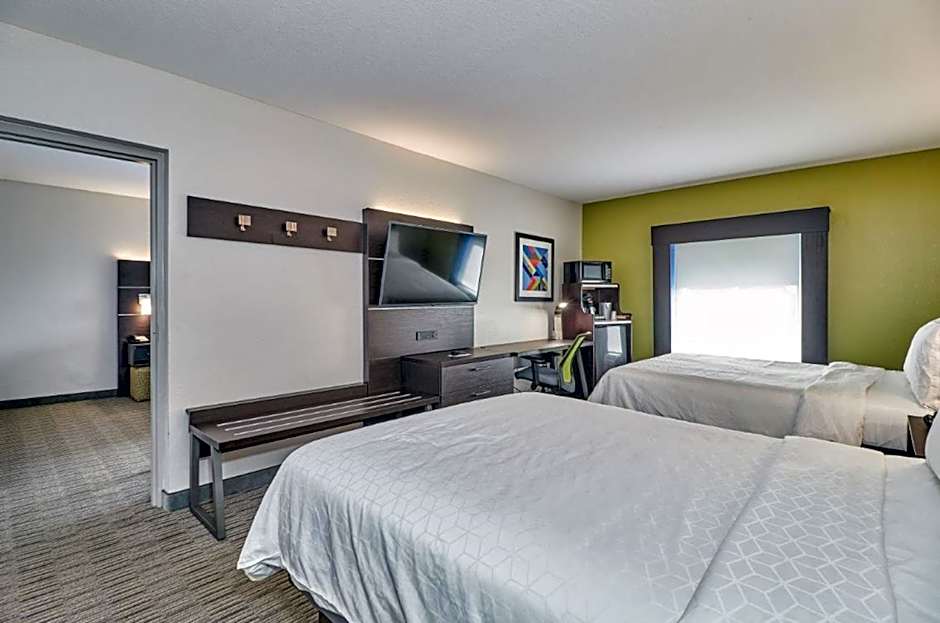 Holiday Inn Express Hotel & Suites Clearwater US 19 North By IHG