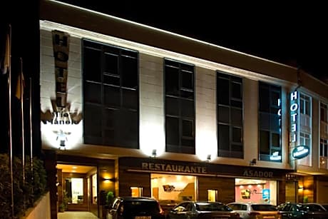 Hotel · Restaurante Asador Tio Manolo