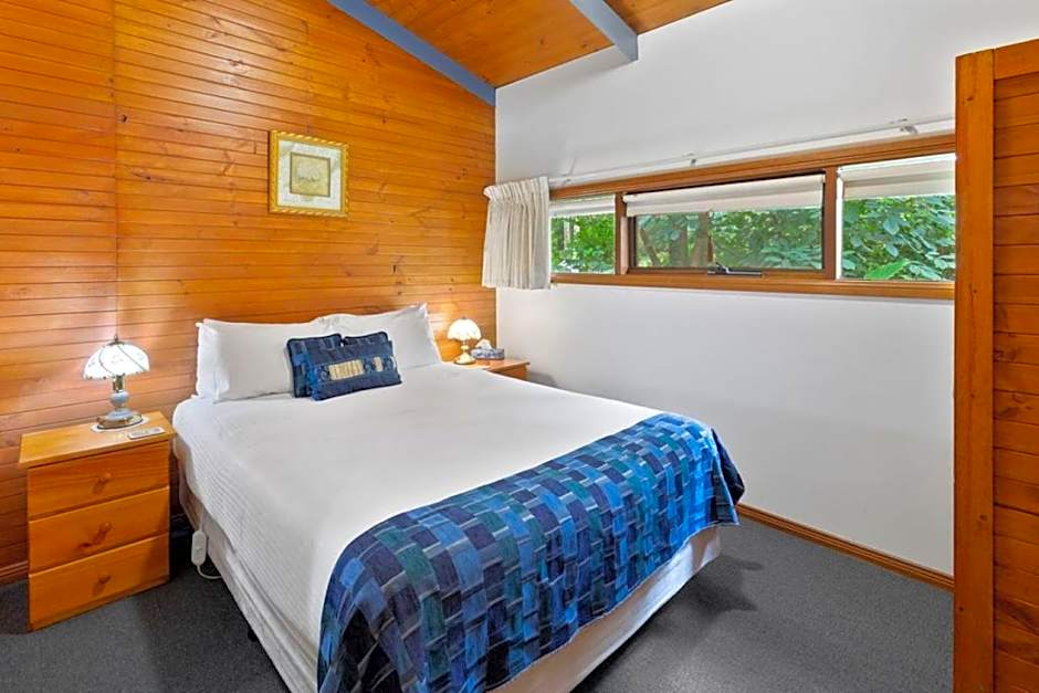 Clarendon Chalets