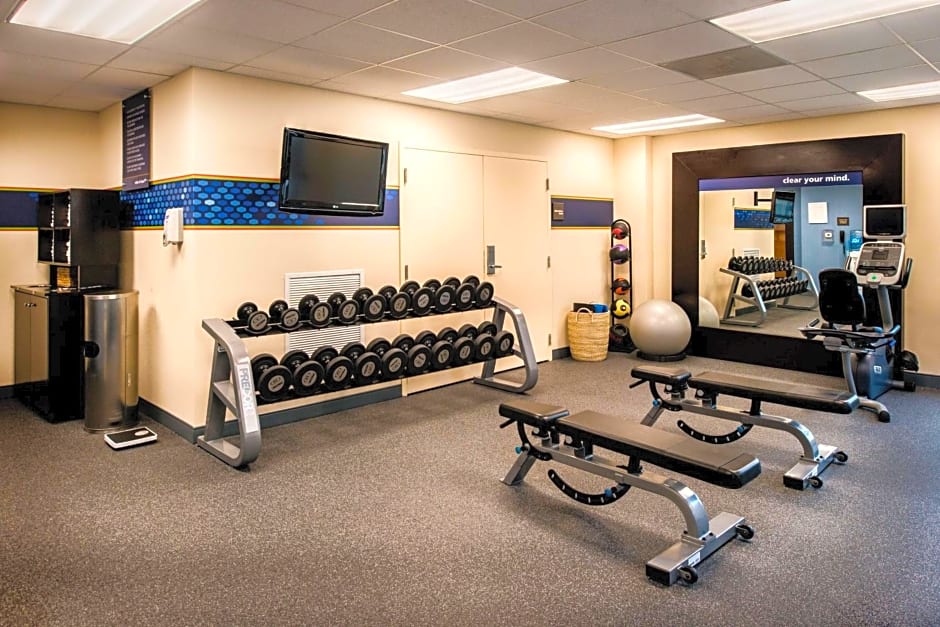 Hampton Inn By Hilton & Suites National Harbor/Alexandria Area