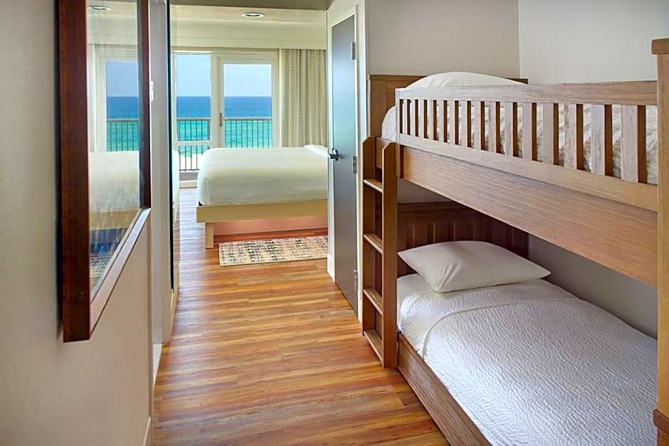 Photo 1 of 4 of Executive 1 Bedroom Suite, Gulf front, Balcony