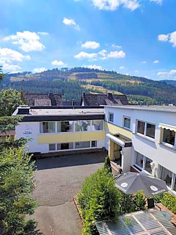 Berghotel Natura Bed & Breakfast