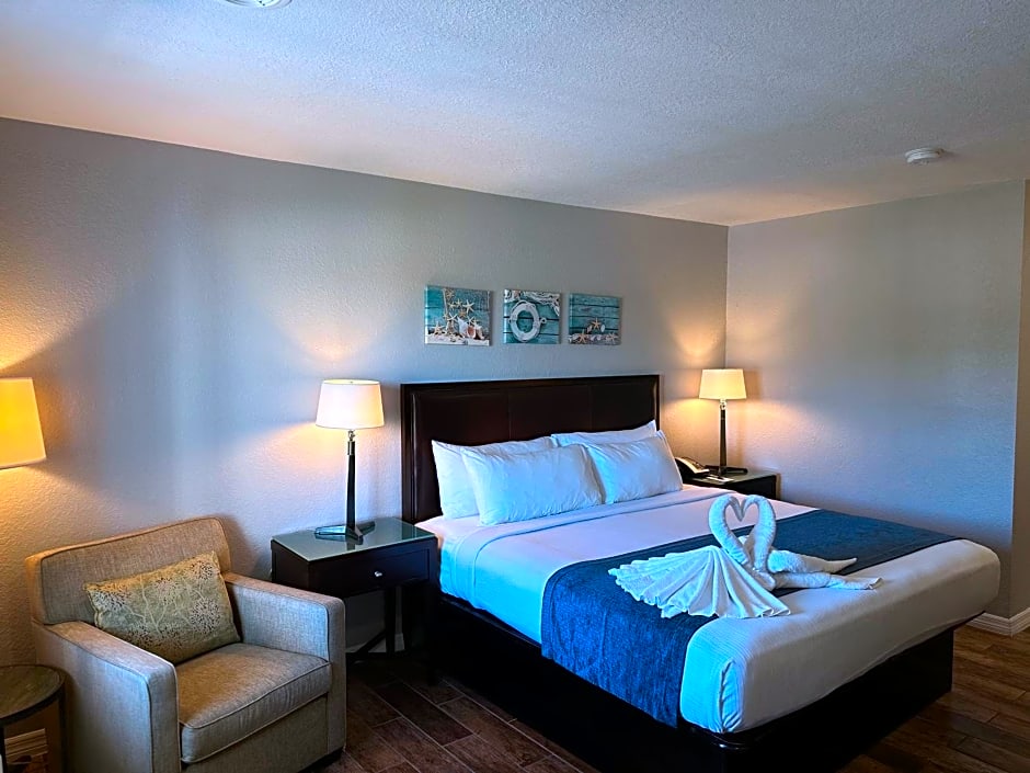 Lantern Inn & Suites - Sarasota