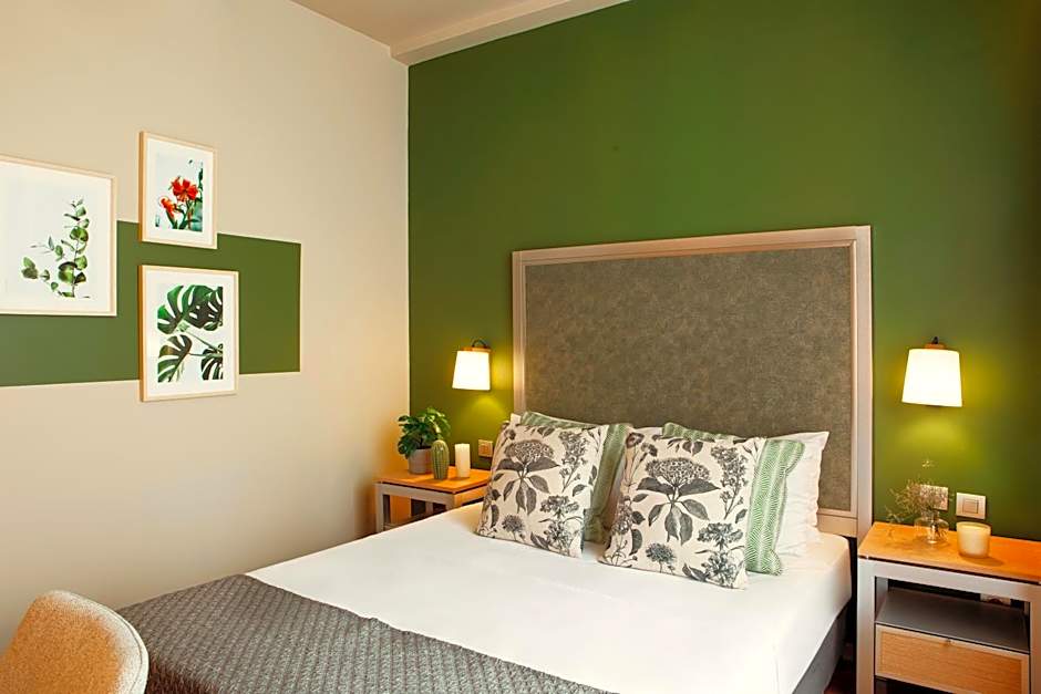 Central Hotel, Trademark Collection by Wyndham